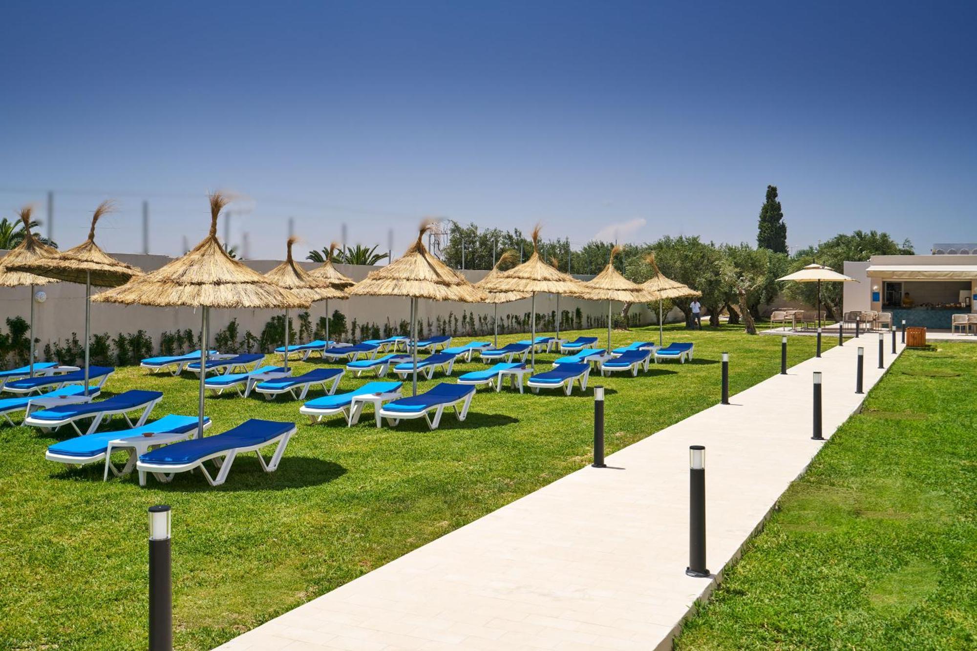 Tui Suneo Palm Skanes Hotel 4*